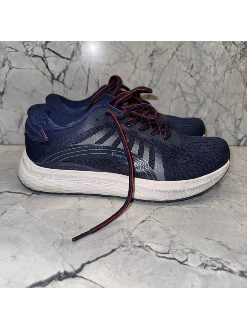 Xelero Steadfast II Women’s Size 9.5  Navy Walking Running Shoes Sneakers X92447